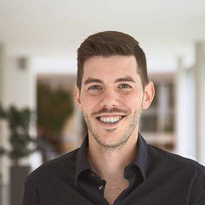 [Translate to Deutsch (DE):] Verkehrsknoten der Superlative: Flughafen Zürich und "The Circle": Daniel Felber, Projektleiter ISP Elektro Solutions AG, Energy Center